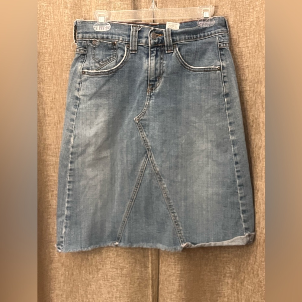Levi's Classic A-Line Denim Skirt